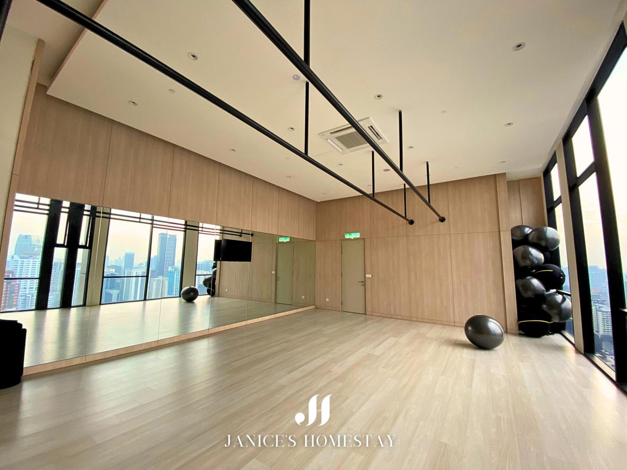 *5 Axon Bukit Bintang Klcc 1bed 1bath *